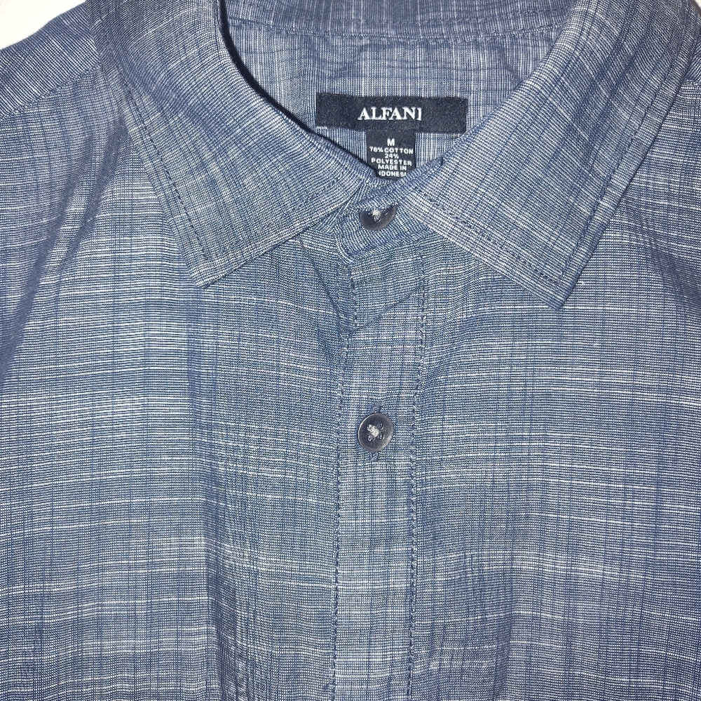 Shirt - Picture 2 of 3
